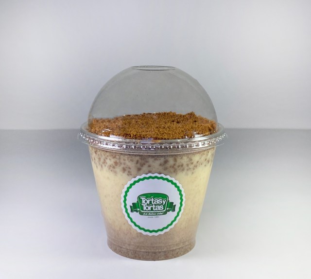 Postre grande brownie